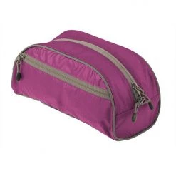 Sea To Summit Travelling Light Toiletry Bag Gear 6 Sea To Summit Travelling Light Toiletry Bag Gear