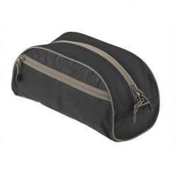 Sea To Summit Travelling Light Toiletry Bag Gear 7 Sea To Summit Travelling Light Toiletry Bag Gear