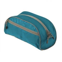 Sea To Summit Travelling Light Toiletry Bag Gear