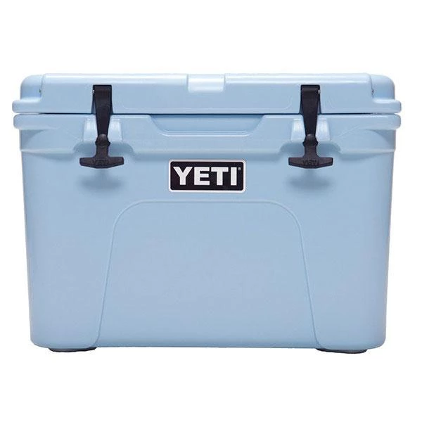 Gear Yeti Tundra 35 Cooler 3 Gear Yeti Tundra 35 Cooler