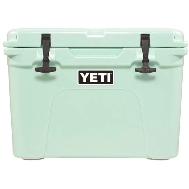 Gear Yeti Tundra 35 Cooler 4 Gear Yeti Tundra 35 Cooler